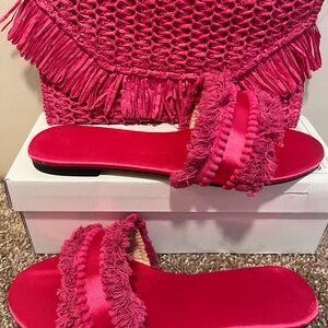 Vibrant Pink Fringe Sandal & Matching Straw Clutch Bundle